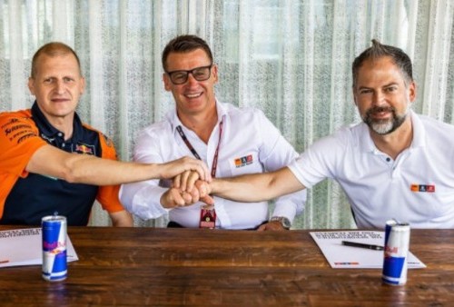 Sepakat! Red Bull KTM Kembali Perpanjang Kontrak dengan Tim Ajo untuk 5 Tahun ke Depan, Pit Beirer Beri Alasan ini!