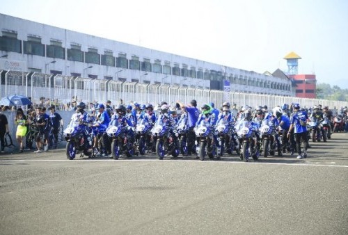 Idemitsu bLU cRU Yamaha Sunday Race Kembali Diadakan di Sentul