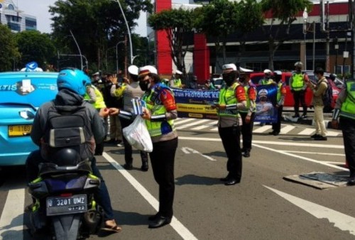 Astagah! Ribuan Pengendara Motor Kena Jaring Operasi Patuh Jaya 2021, Salah Satunya Pakai Knalpot Tidak Standar!
