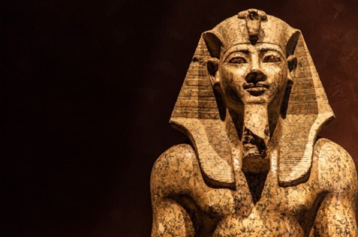 Raja Firaun Dikenal dengan Sifat Kejamnya Sebagai Raja, Tapi Dia 'Luluh Lantak' di Tangan Sosok Wanita Ini..
