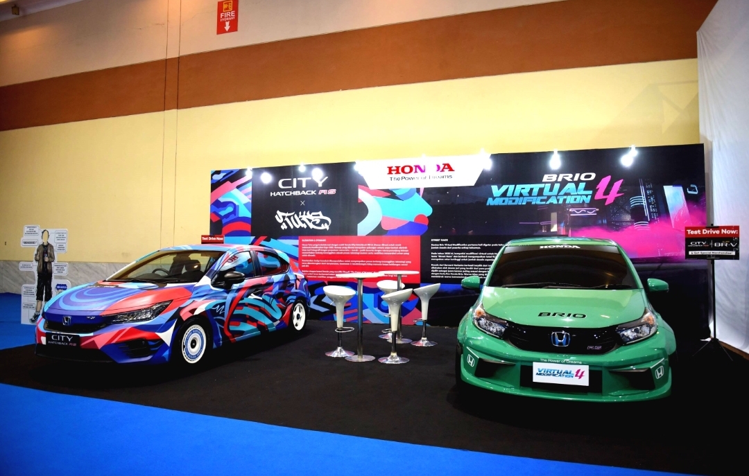 Dua Mobil Honda yang Dimodifikasi Mejeng di IMX 2022, Punya Tampang Ikonik