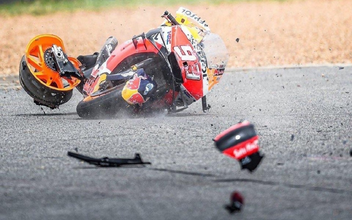 Marc Marquez Kecelakaan di Sachsenring, Bisa Tampil di MotoGP Jerman 2024?