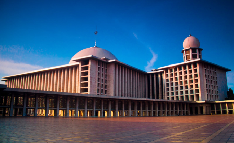 Setelah Viral, Polisi Tindak Tegas Juru Parkir Liar Masjid Istiqlal!