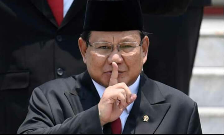 Ditodong Pertanyaan Soal Perjanjian Politik dengan Anies, Prabowo Langsung Dibisikin Tangan Kanan: 'Jangan Dijawab, Pak!'