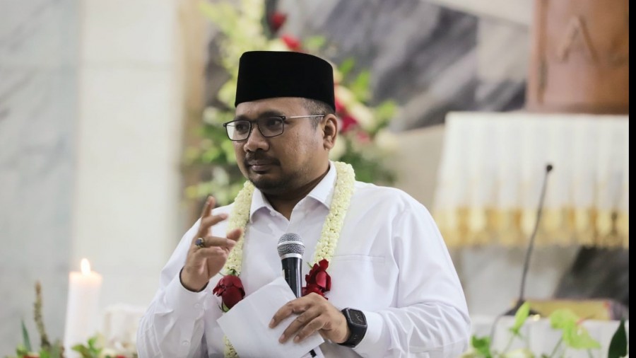 Astagfirullah! Gus Yaqut Diisukan Minta Masyarakat Indonesia Hormati Kaum LGBT, Begini Jawaban Kemenag...