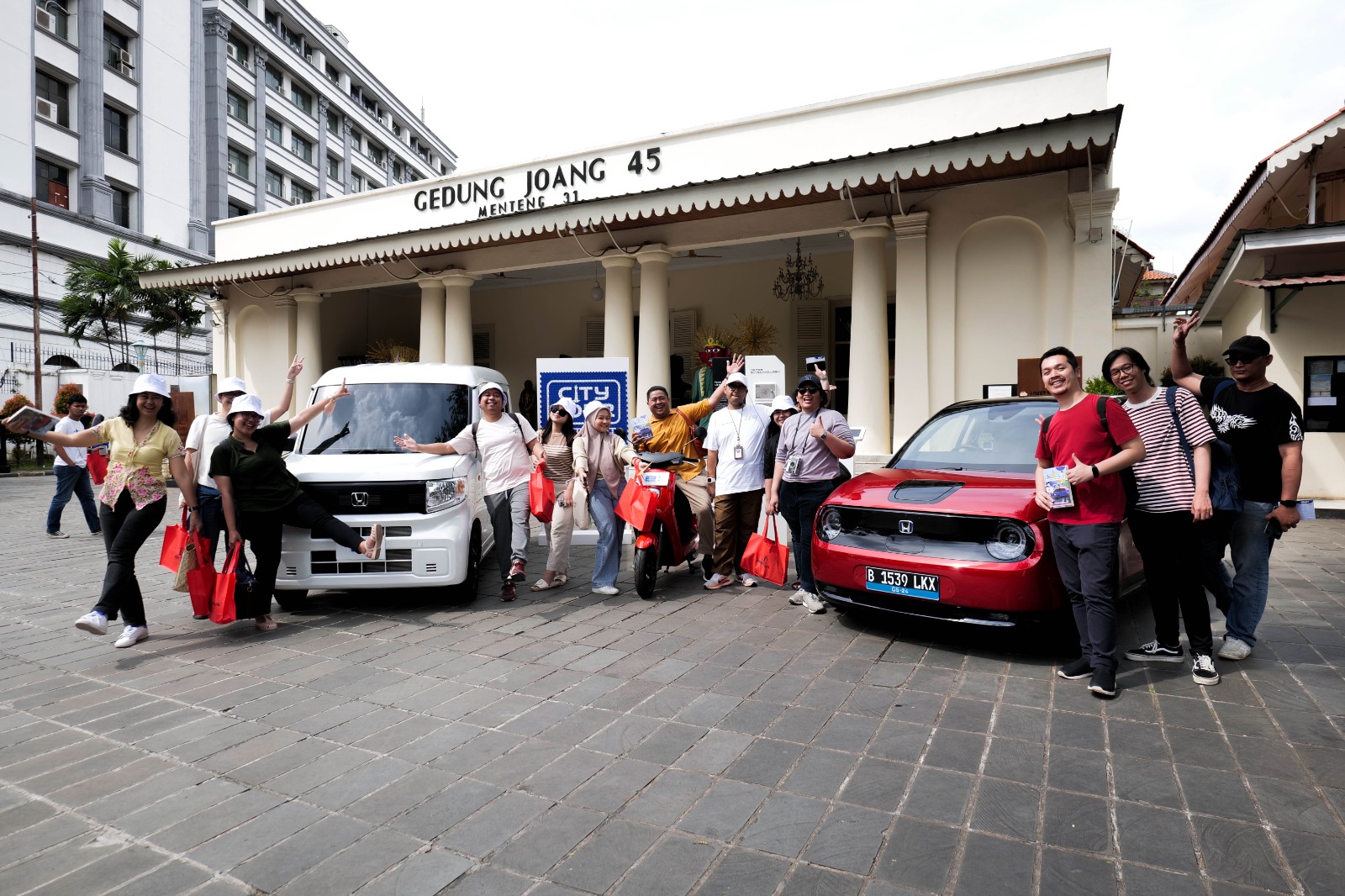 Honda Gandeng Good Guide Hadirkan Tur Sejarah dengan Kendaraan Elektrifikasi ke Lebih Banyak Kota di Indonesia