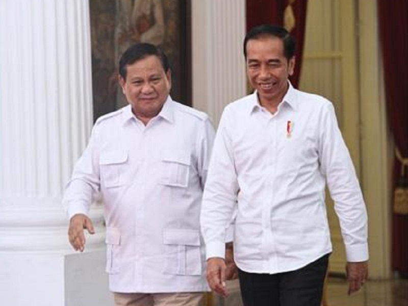 Disindir Karena Sering Mejeng Foto Bareng Jokowi, Prabowo: 'Kan Enggak Apa-Apa' 