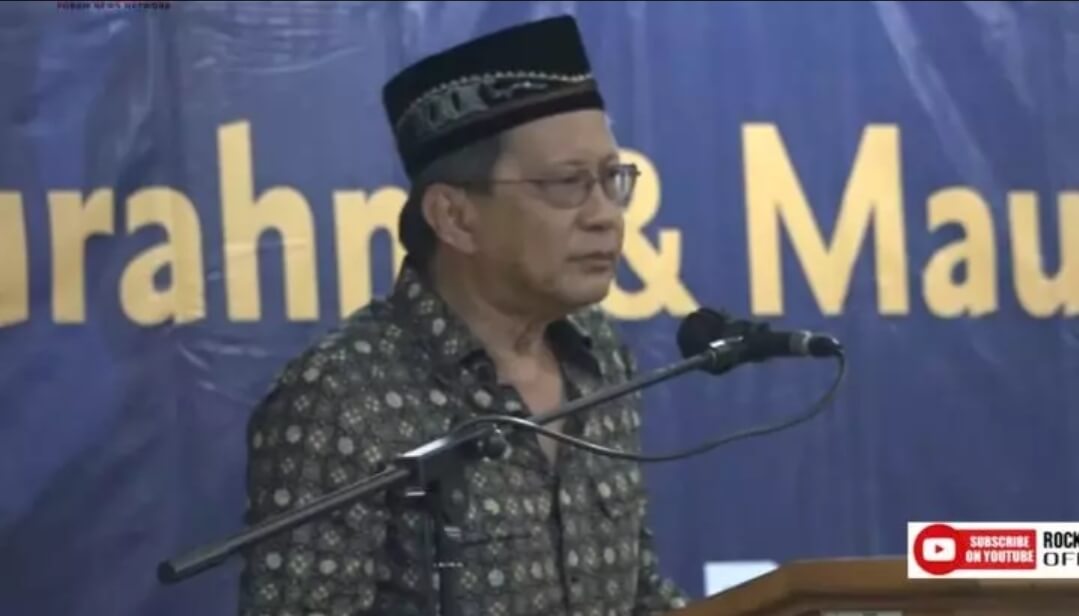 Rocky Gerung Senggol Rekan Lama yang Sudah jadi Menteri: Jaman Aktivis Bajunya Cuma 3...