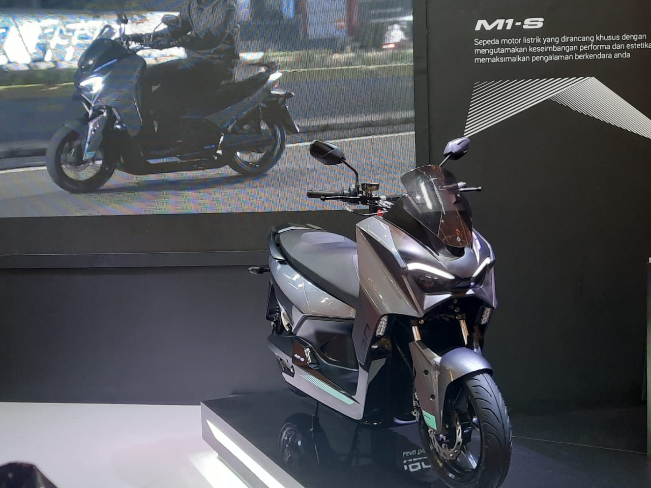 IMOS 2022: ION Mobility Perkenalkan Motor Listrik Pintar M1-S
