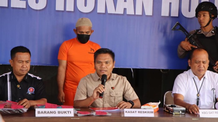 Viral di Media Sosial, Guru BK di Riau Diduga Memperkosa Siswi dan Rekam Video Mesum di Ruangannya!