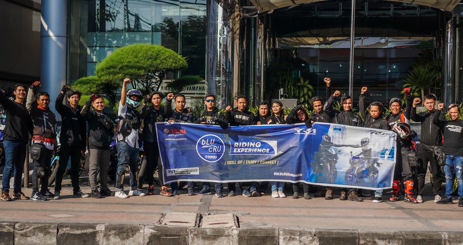 Puluhan Pengguna R Series di Aceh dan Surabaya Antusias Meriahkan bLU cRU riding experience 