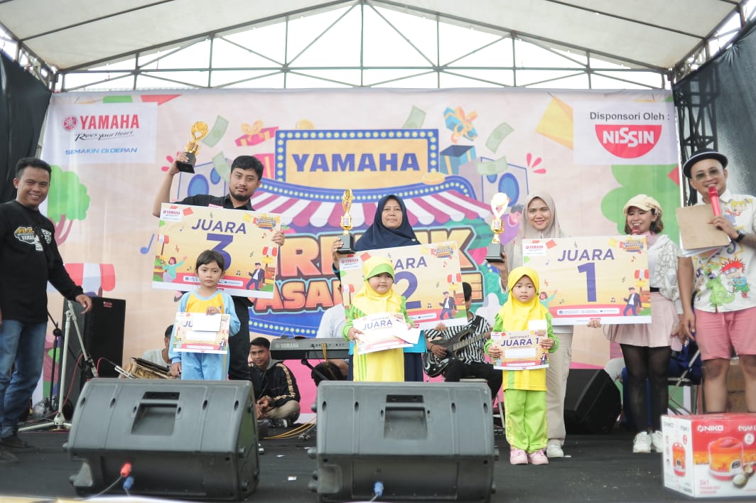 Generasi 125 Yamaha Ajak Warga Cianjur Melangkah Semakin di Depan dalam Event Grebek Pasar Rame