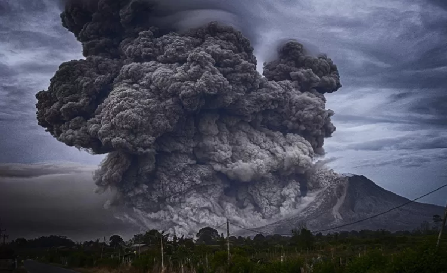WASPADA! Gunung Anak Krakatau Erupsi Ketinggian Abu Vulkanik Hingga 500 Meter!