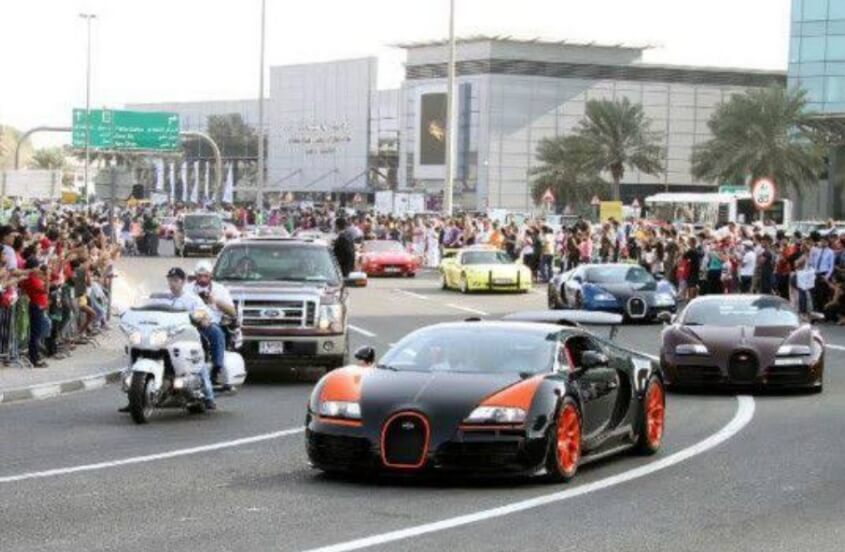 5 Kendaraan Ikonik yang Mendominasi Jalanan di Abu Dhabi