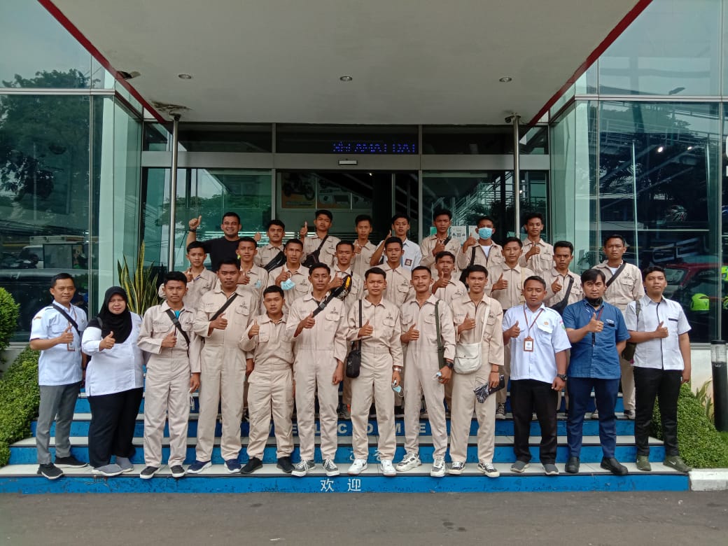 Keren, Yamaha DDS Jakarta Terima Kunjungan Industri SMKN 1 Belitang III - Oku Timur