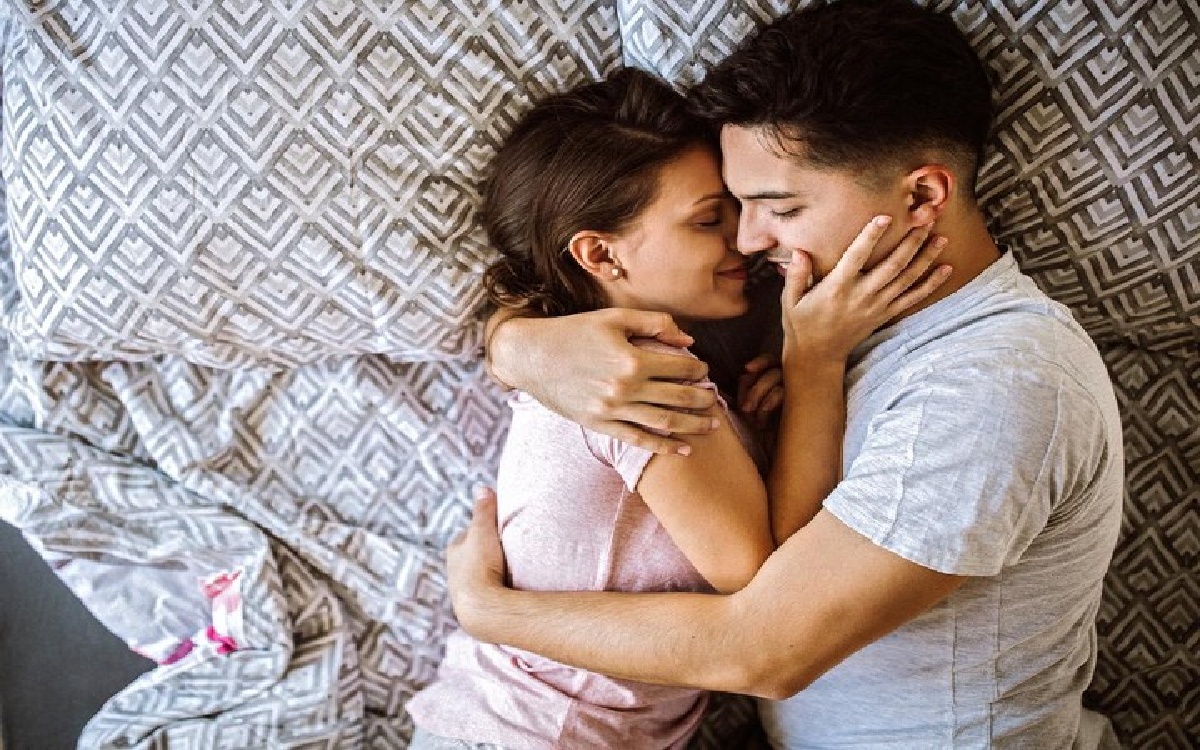 5 Cara Ampuh Buat Istri Agar Membuat Suami Makin Sayang, Bikin Jadi Nempel Terus
