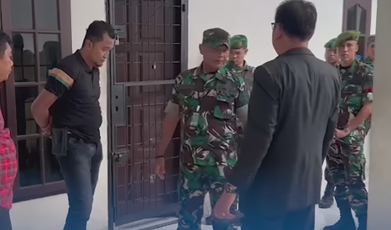 Gara-Gara Gerombolan TNI AD Geruduk Polrestabes Medan, Satu Orang Perwira Ditahan 