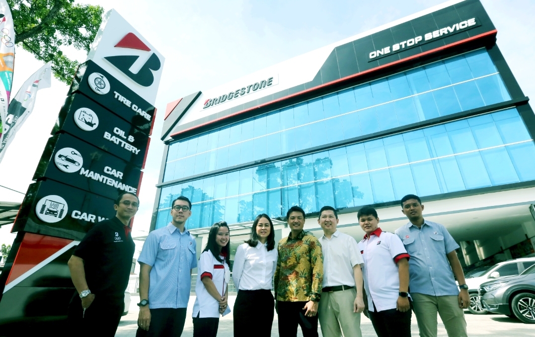 Bridgestone Buka Outlet Premium Pertama di Kota Medan