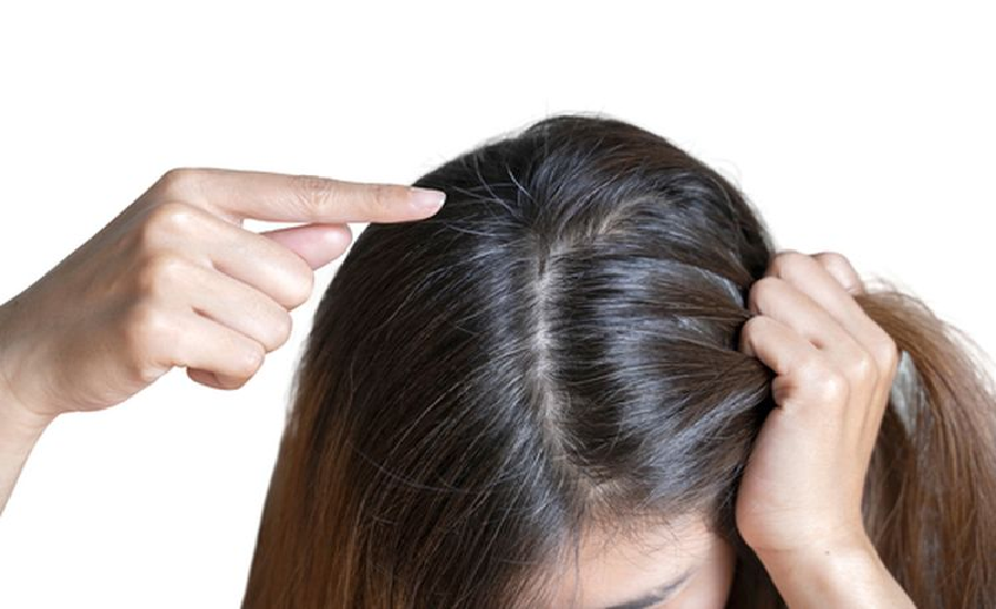 5 Cara Membuat Rambut jadi Hitam Pekat dan Terlihat Basah, Tanpa Semir!