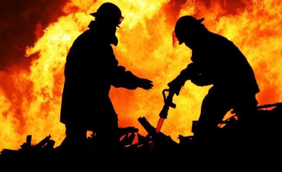 Kebakaran Supermarket Terjadi di Tasikmalaya: 'Tercium Bau Seperti Karet Terbakar'