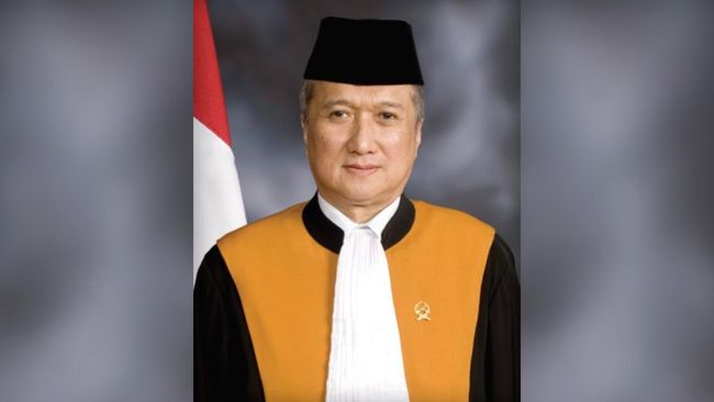 Usai Terima Suap 80 Ribu Dolar Singapura, Bekas Hakim Agung ini Hanya Divonis 8 Tahun