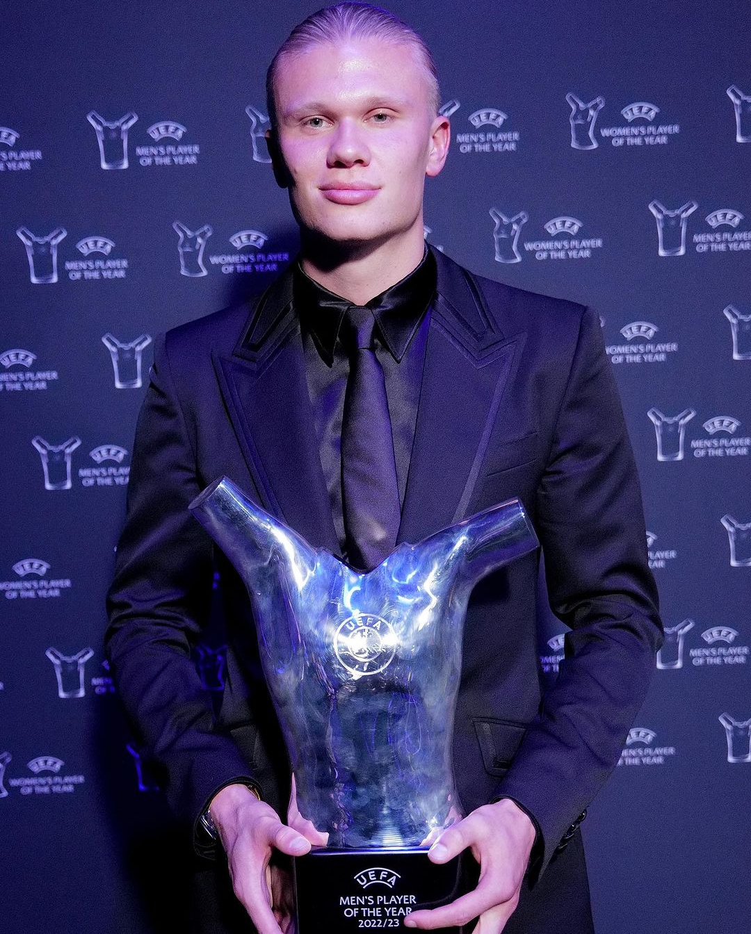 Tampil Luar Biasa, Erling Haaland Raih Penghargaan Pemain Terbaik Eropa 2023