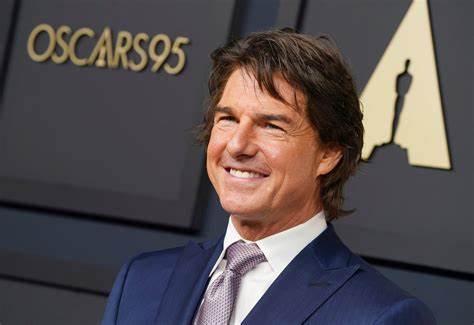 Aksi Menegangkan Tom Cruise akan Hiasi Upacara Penutupan Olimpiade Paris 2024