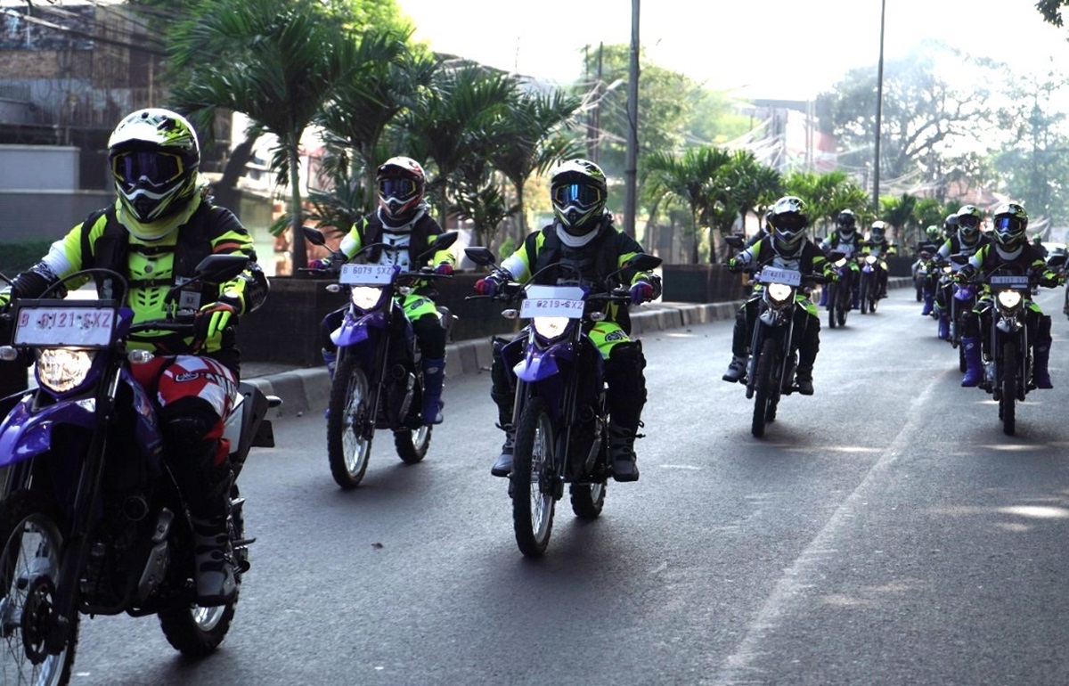 Yamaha Sampaikan Tips Berkendara Motor Trail Dual Purpose di Jalanan On Road, Sebagai Kendaraan Harian