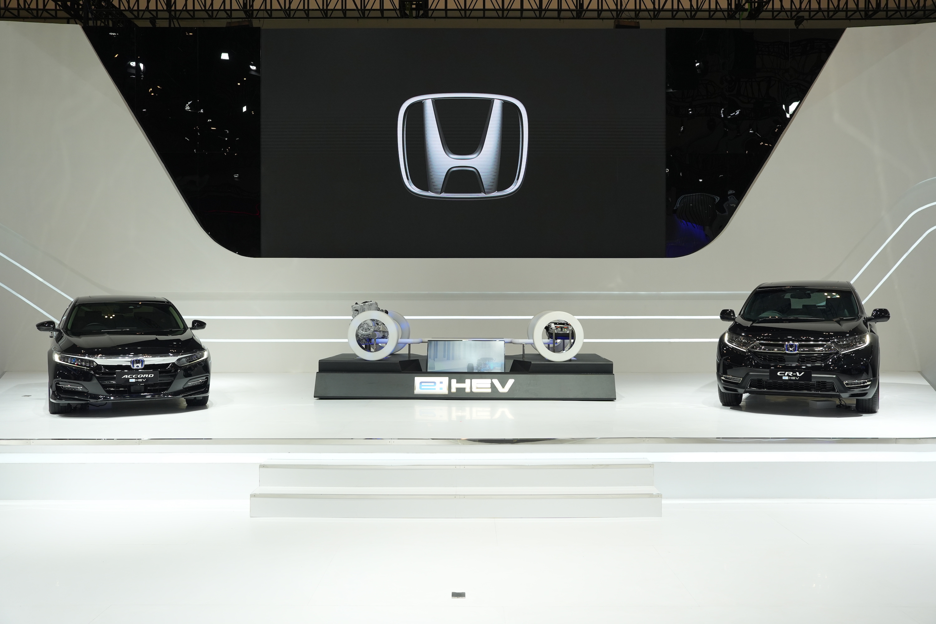 Honda Sebut e-HEV Menjadi Teknologi Tepat Saat Ini