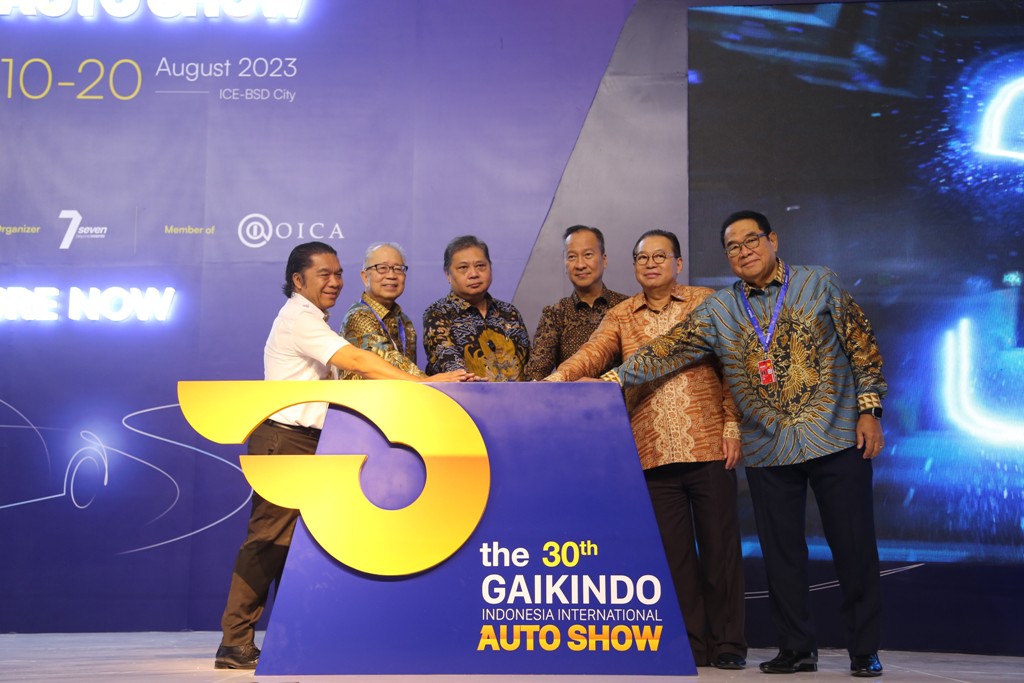GIIAS 2023, Harapan Industri Otomotif Jadi Tulang Punggung Ekonomi Indonesia!