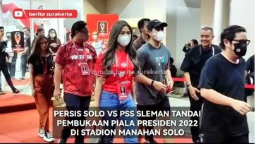 Nah Lo! Kaesang Pangarep 'Tertangkap Kamera' Bareng Cewek Cantik Saat Nonton Sepakbola, Netizen: Siapa Dia? 