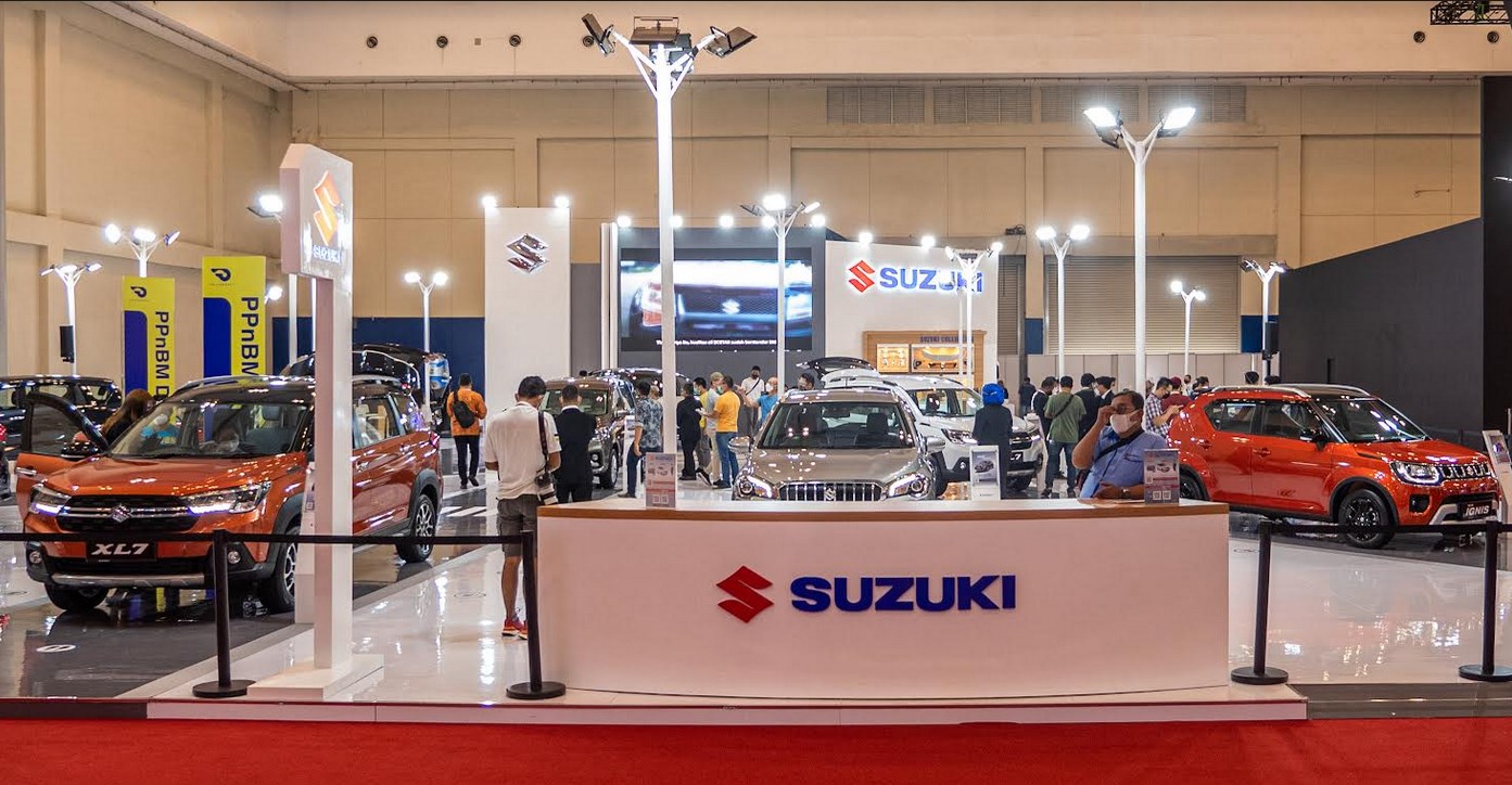 Andalkan All New Ertiga Suzuki Sport FF dan Gixxer SF 250, Booth Suzuki di GIIAS 2021 Langsung Padat Pengunjung, Penasaran ya?