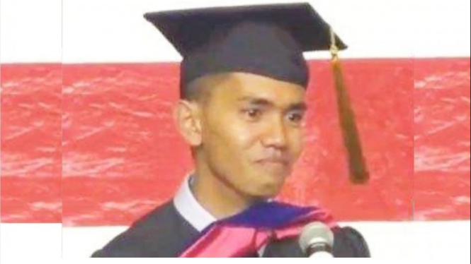 Hebat! Pemuda Asal Lombok ini Raih Gelar Doktor dengan IPK Nyaris Sempurna di Amerika