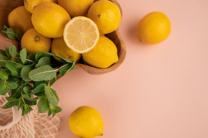 Simak Dampak Buruk Penggunaan Lemon Secara Langsung untuk Masker Alami Wajah