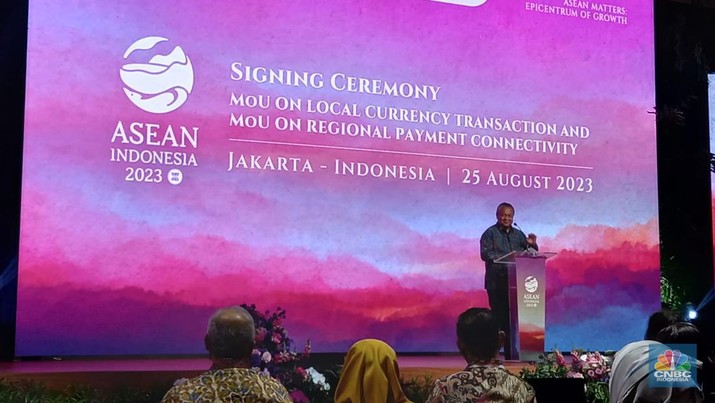 Negara-negara ASEAN Tandatangani Perjanjian Regional Payment Connectivity dan Local Currency Transaction