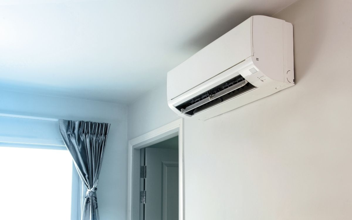 12 Cara Praktis Agar AC Ruangan Dingin Tahan Lama, Pastinya Hemat Listrik
