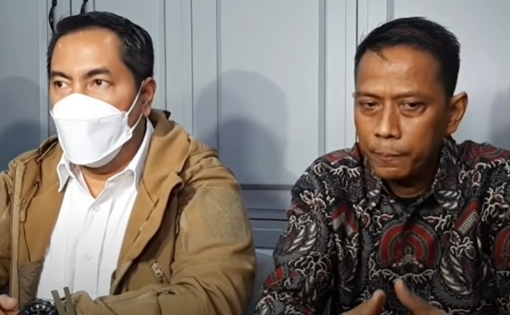 Video Gala Sky Histeris Lihat Pria Bertopeng 'Dodot' Viral, Sunan Kalijaga Kawal Doddy Sudrajat Tempuh Jalur Hukum: Video Ini Merusak Mental!