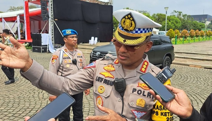 Polda Metro Jaya Kembali Memberlakukan Tilang Manual, Dikhususkan Kepada Pengendara yang Ugal-Ugalan