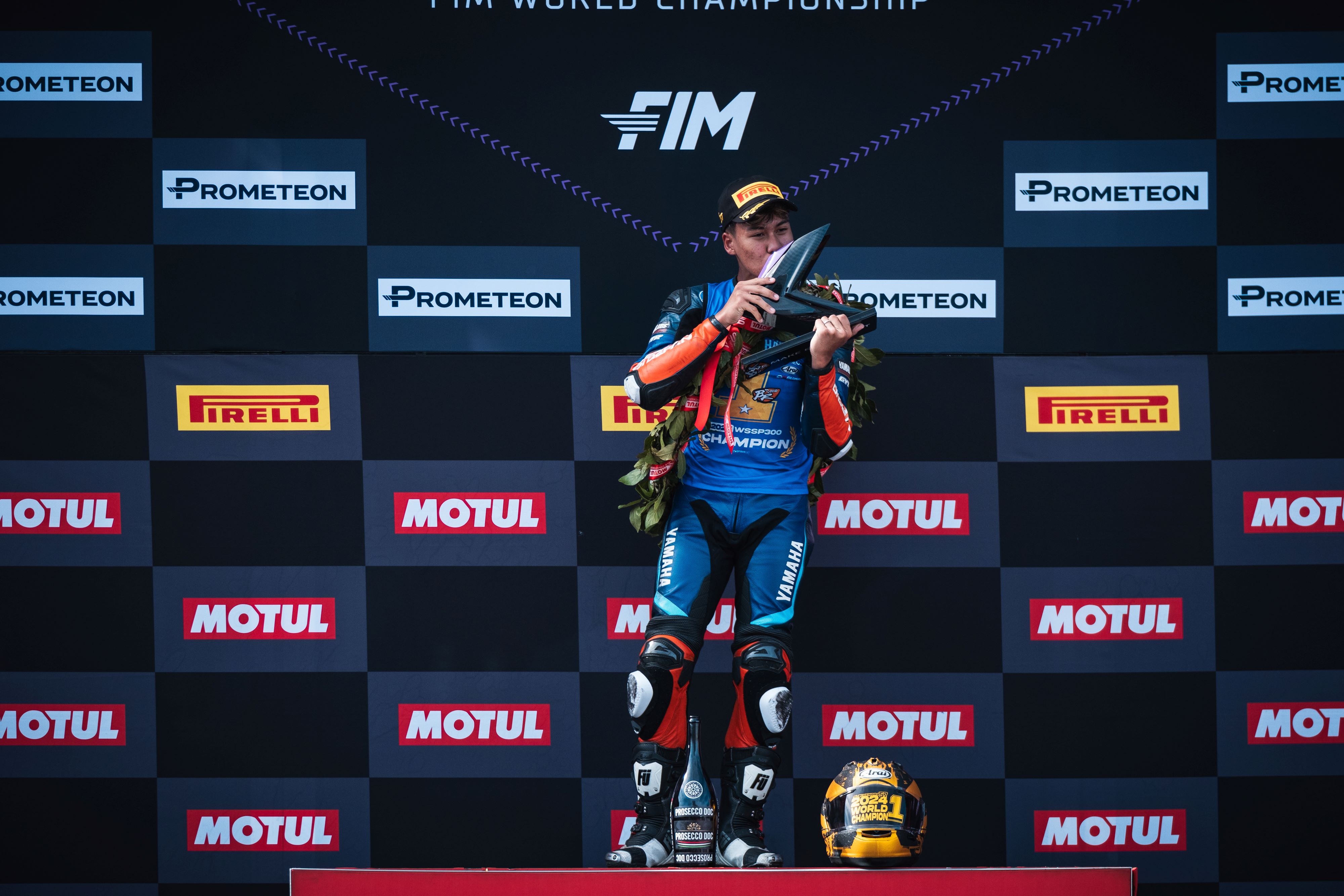 Wow.... Aldi Satya Mahendra Catat Sejarah, Jadi Juara Dunia WorldSSP300 2024