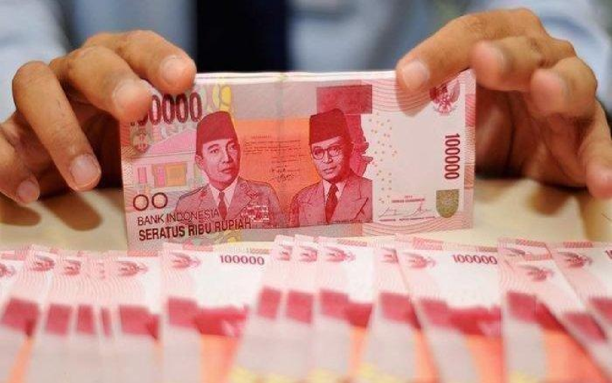 Dapatkan Bansos Uang Rp 200.000 Cair di Bank Himbara, Begini Cara Ceknya