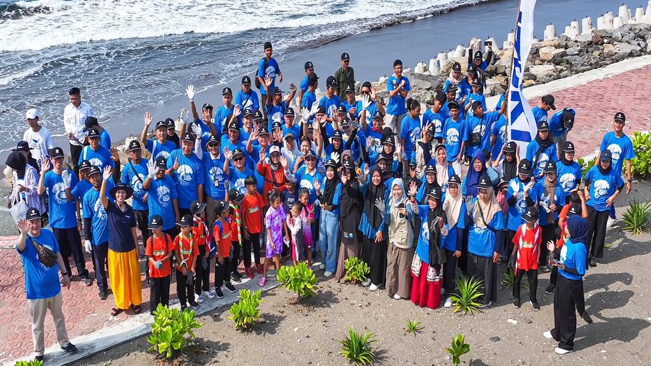 Kolaborasi Suzuki Indonesia dan Pandu Laut Nusantara, Tanam 10 Ribu Mangrove di Pangandaran