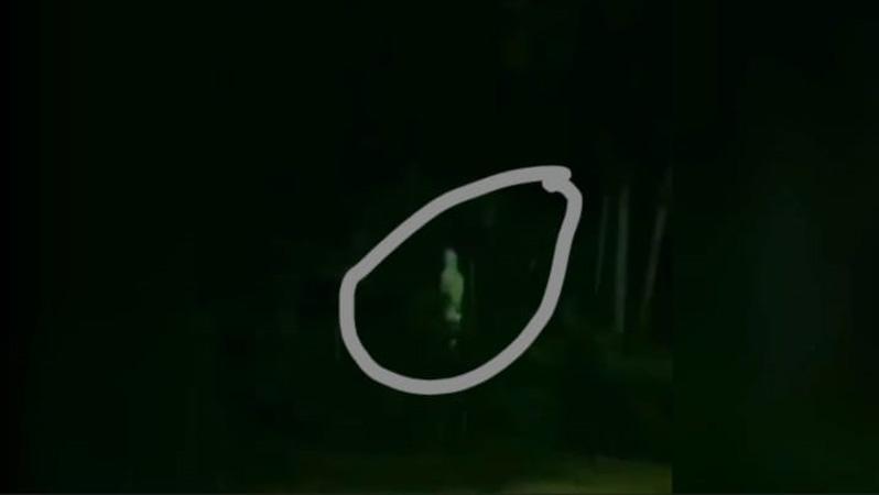 Video Viral Penampakan Hantu Pocong di Desa Kranggan, Kabupaten Rembang