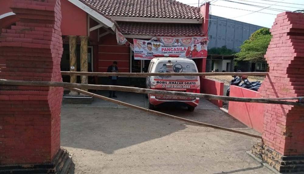 Kantor DPC PDI Perjuangan Kabupaten Cirebon Disegel oleh Mantan Wakil Bupati Tasiya Soemadi alias Gotas