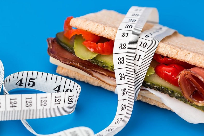 Ini 5 Cara untuk Berhenti Makan Terlalu Berlebihan