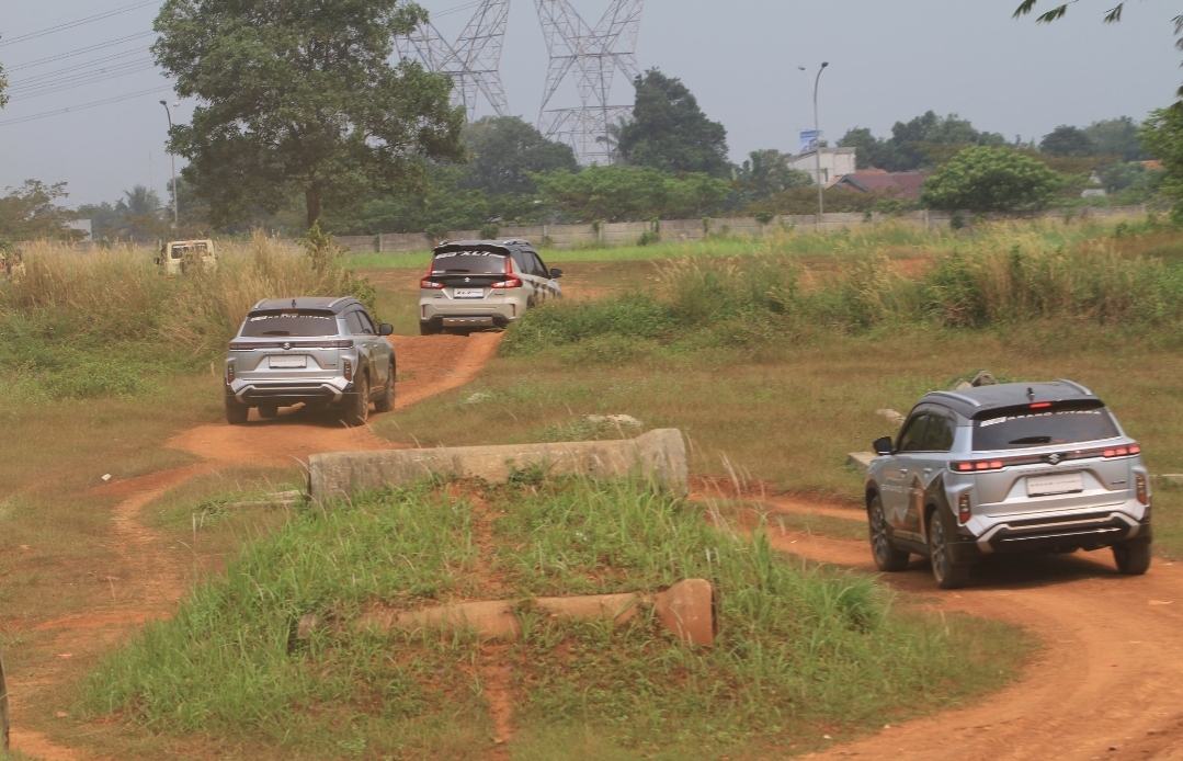 Suzuki Media Test Drive Experience Libas Jalur Off Road dan Aspal