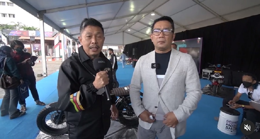 Ridwan Kamil Mampir Ke IIMS Hybrid 2022, Ajak Pecinta Otomotif Jabar Nikmati Keseruannya 