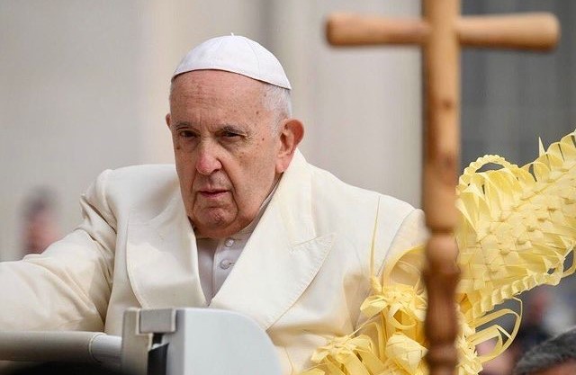 Marah Alquran Dibakar, Paus Fransiskus Beri Pesan ini ke Anak Muda