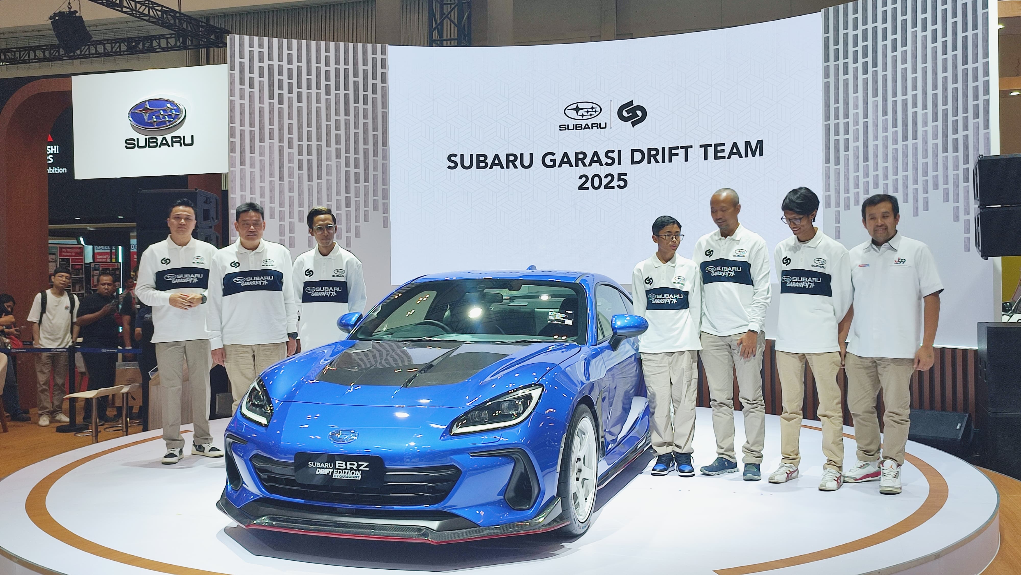 Bakal Turun di Kelas Pro dan Pro 2 IDS, Subaru Garasi Drift Team 2025 Diperkenalkan di GJAW 