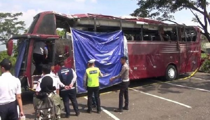 Viral Insiden Bus Masuk Jurang, Polisi Tetapkan Sopir Beserta Kernet Bus Jadi Tersangka