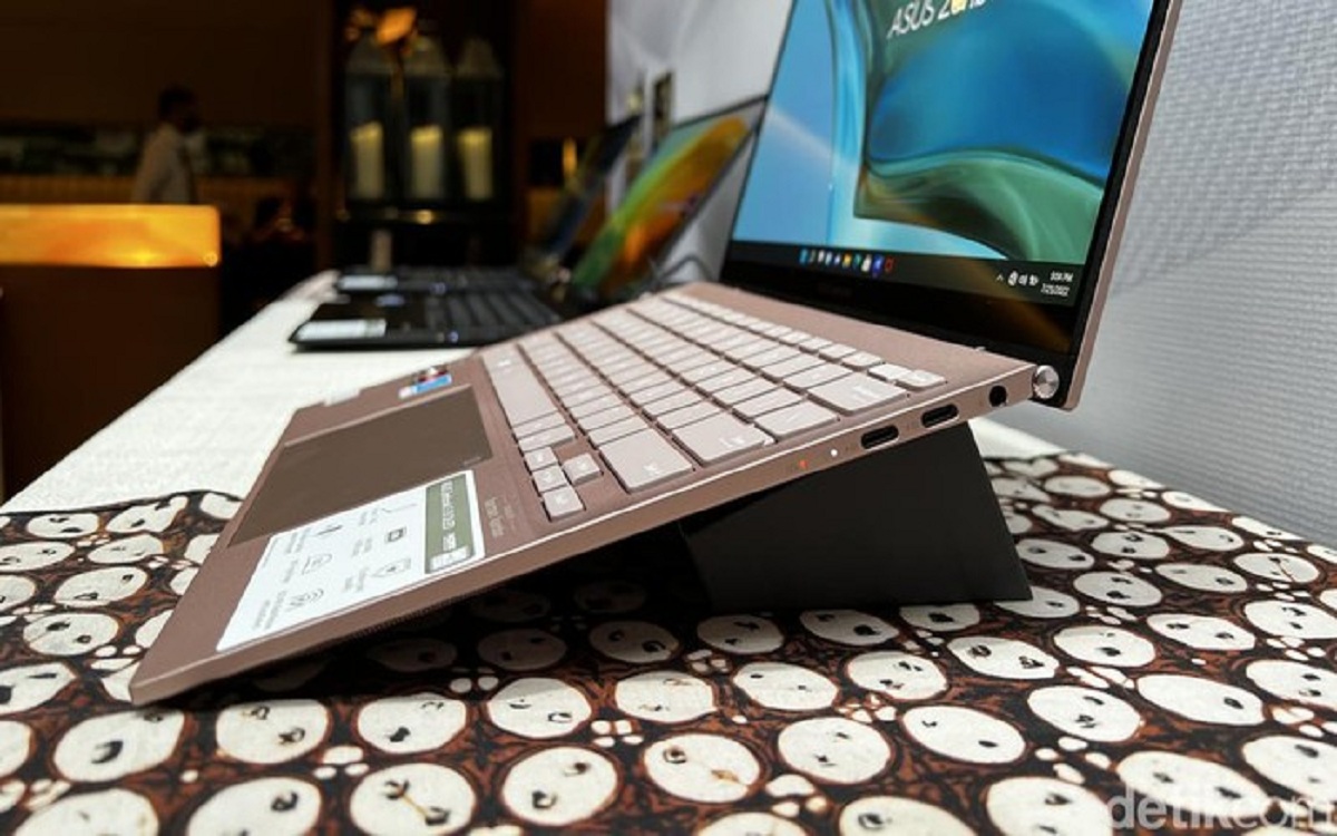 Ini Spesifikasi Laptop ASUS Zenbook S 13 OLED UM5032, Masuk Kategori Laptop Terbaik 2023!